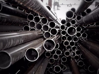 Труба бесшовная 09Г2С 80х25 мм 0 - в «Монолит-Металлопрокат».